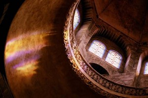 Собор Нотр-Дам, Ле-Пюи, Франция Собор Нотр-Дам, Ле-Пюи, Франция